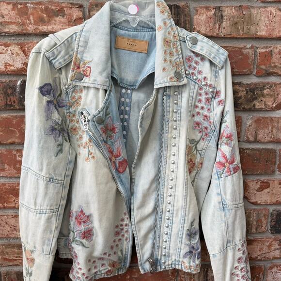 Blank NYC Denim Jacket Medium Embroidered Floral Studded Moto Zip Light Wash - Picture 2 of 16